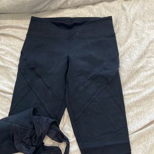 Bottom tie cure crop leggings
